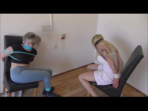 ❤️ Dépendante / attachée et bâillonnée / demoiselle en détresse ❤️❌ Vidéo de sexe at porn fr.rexporn-com.ru ❌