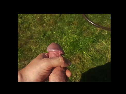 ❤️ Une chaudasse se fait baiser la chatte rose et jouit avec une giclée dans un jardin d'été... ❤️❌ Vidéo de sexe at porn fr.rexporn-com.ru ❌